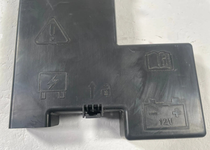 Load image into Gallery viewer, 2020 - 2026 FORD EXPLORER FRONT UPPER BATTERY TRAY COVER PANEL BRACKET # 111045