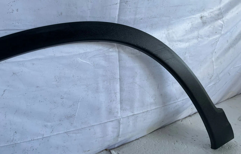 Load image into Gallery viewer, 2022 - 2025 HONDA PASSPORT FRONT LEFT SIDE WHEEL ARCH FLARE MOLDING # 107895
