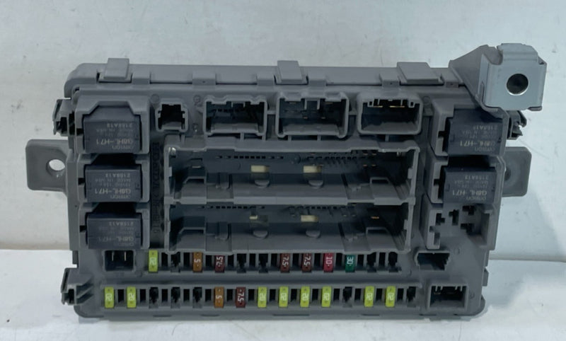 Load image into Gallery viewer, 19-20 ACURA MDX RIGHT PASSENGER SIDE RELAY FUSE BOX CONTROL MODULE 3.5L # 103899