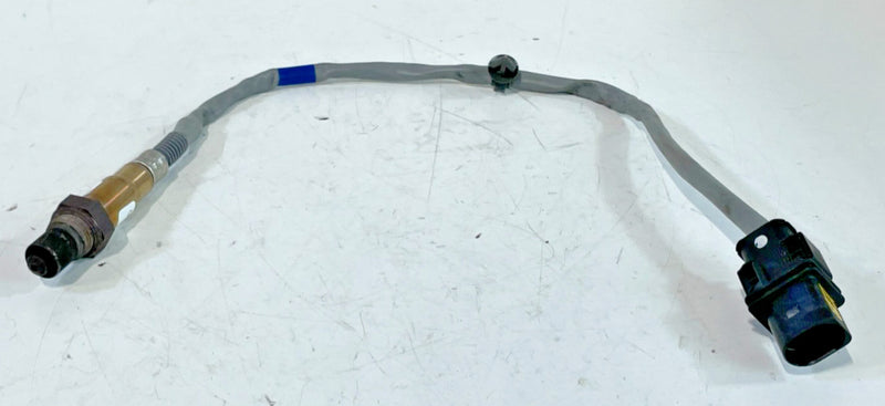Load image into Gallery viewer, 20-25 HYUNDAI PALISADE FRONT RIGHT UPPER EXHAUST LAMBDA O2 OXYGEN SENSOR 102257D