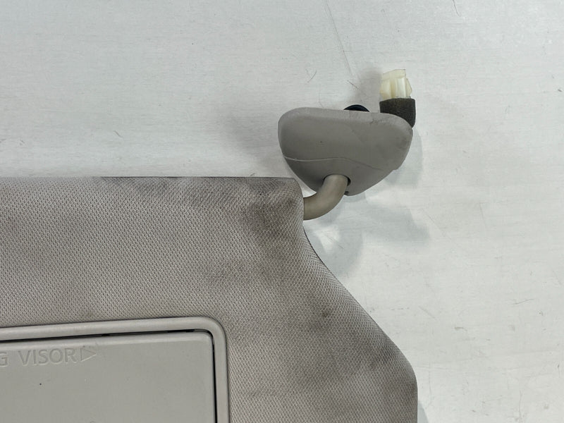 Load image into Gallery viewer, 13 - 20 INFINITI JX35 QX60 FRONT RIGHT PASSENGER SIDE SUNVISOR SUN VISOR # 96241