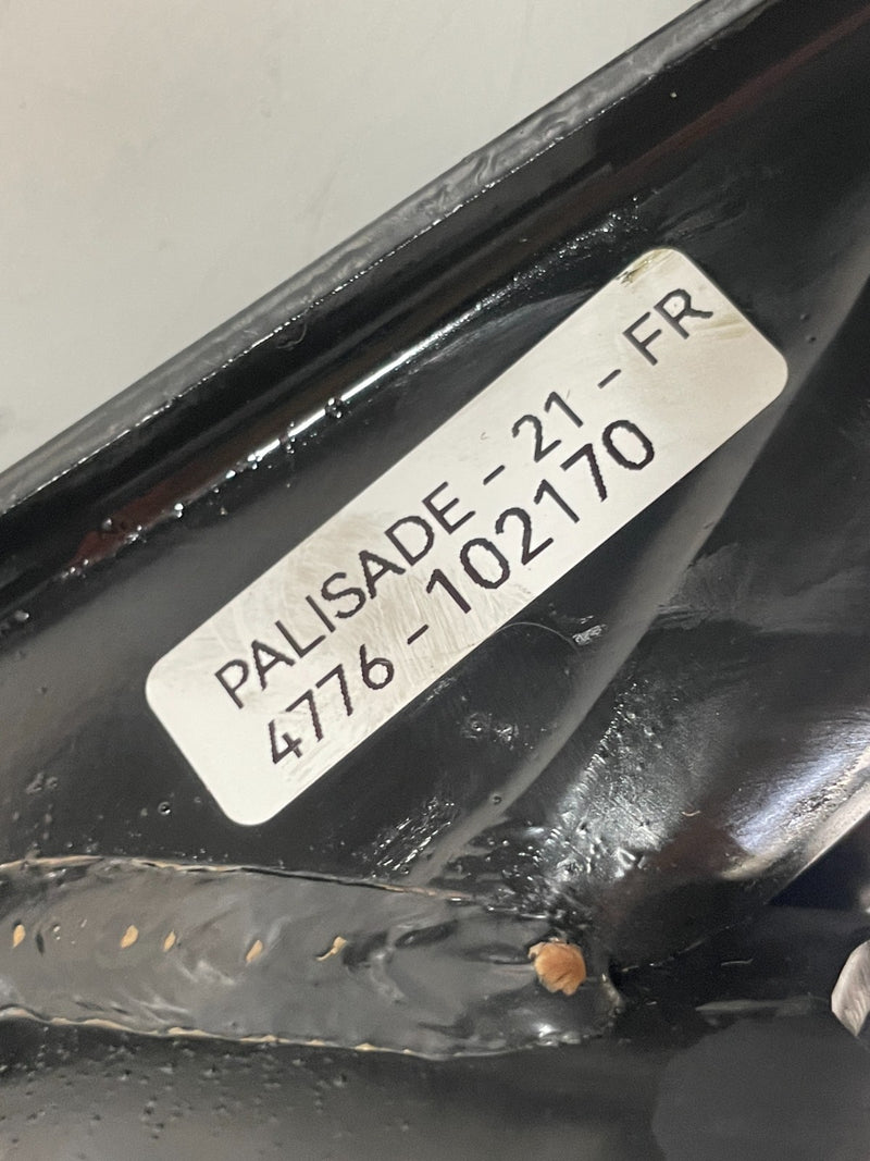 Load image into Gallery viewer, 20-25 HYUNDAI PALISADE FWD FRONT RIGHT SIDE ENGINE MOUNT SUPPORT BRACKET #102170