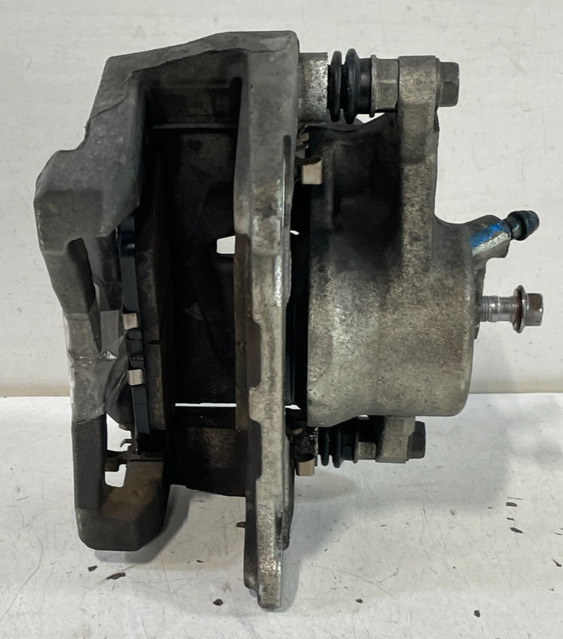 Load image into Gallery viewer, 2019 - 25 TOYOTA CAMRY AVALON RAV4 FRONT LEFT BRAKE CALIPER W/ BRAKE PADS #99448