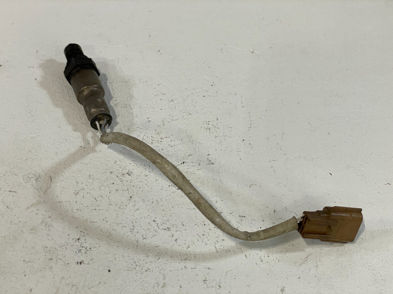 Load image into Gallery viewer, 2016-2020 INFINITI Q50 Q60 LOWER O2 OXYGEN LAMBADA SENSOR DOWNSTREAM OEM # 86523