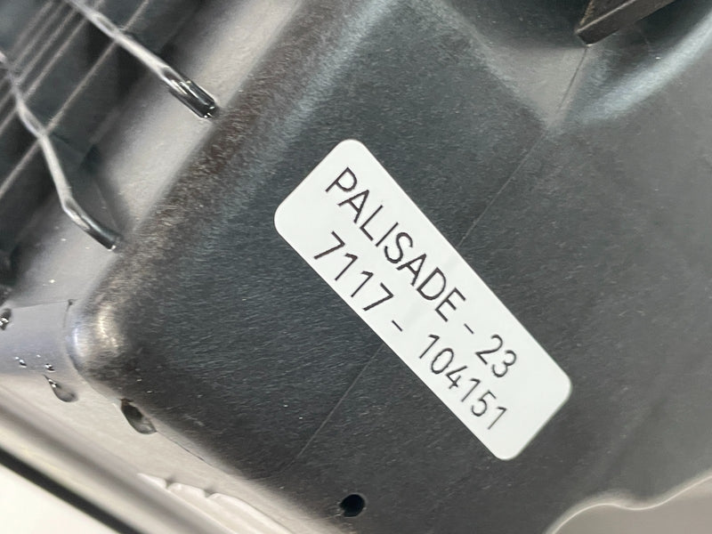 Load image into Gallery viewer, 2020-2025 HYUNDAI PALISADE ENGINE AIR INTAKE CLEANER HOUSING BOX 3.8L # 104151