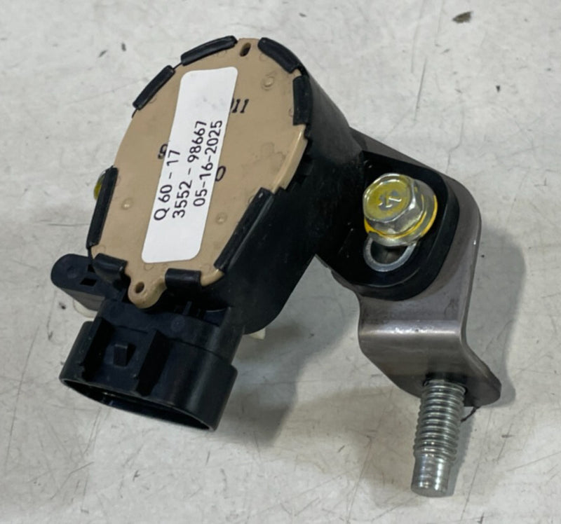 Load image into Gallery viewer, 2017 -2022 INFINITI Q60 BRAKE STOP PEDAL SEAT BELT SWITCH SENSOR UNIT # 98667