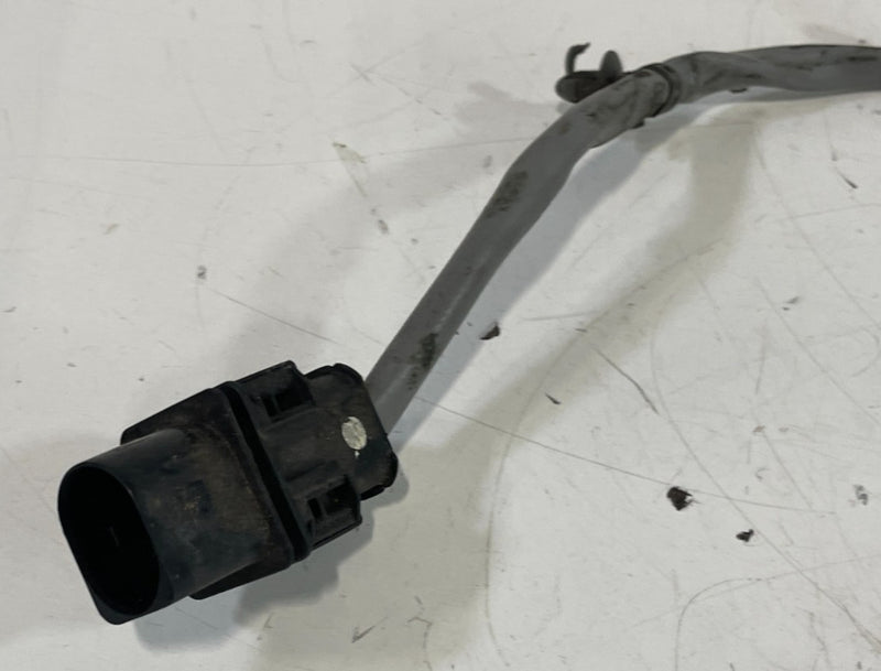 Load image into Gallery viewer, 20-25 HYUNDAI PALISADE FRONT RIGHT UPPER EXHAUST LAMBDA O2 OXYGEN SENSOR #103056