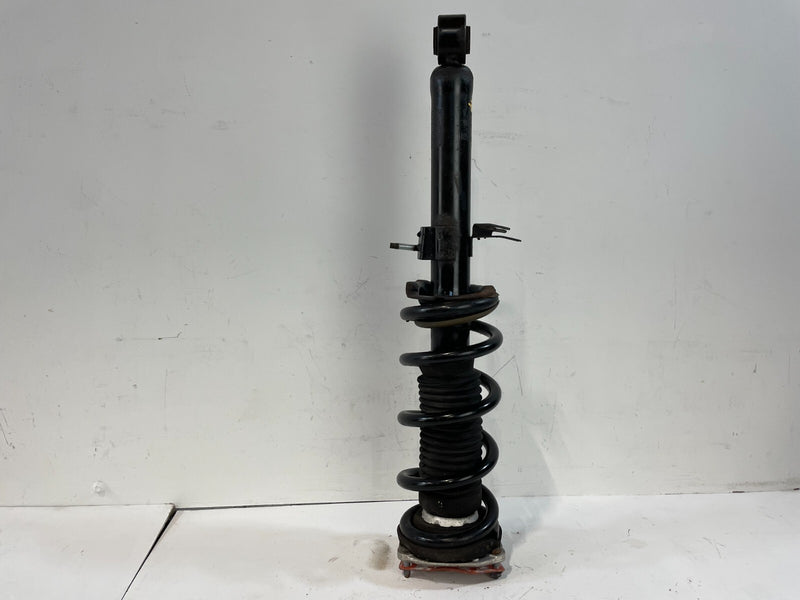 Load image into Gallery viewer, 12-15 INFINITI COUPE G37 Q60 RWD FRONT RIGHT SHOCK STRUT SPRING ABSORBER # 83096