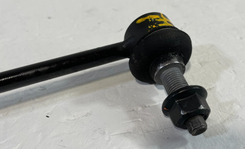 Load image into Gallery viewer, HYUNDAI SANTA FE PALISADE FRONT LH OR RH STABILIZER SWAY BAR END LINK # 104373