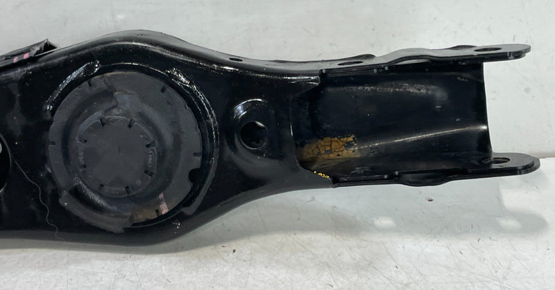 Load image into Gallery viewer, 2021-2023 HYUNDAI SANTA FE REAR RIGHT SIDE LOWER CONTROL ARM SPRING PERCH 101488