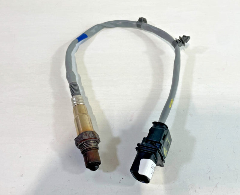 Load image into Gallery viewer, 20-25 HYUNDAI PALISADE FRONT RIGHT UPPER EXHAUST LAMBDA O2 OXYGEN SENSOR #104175