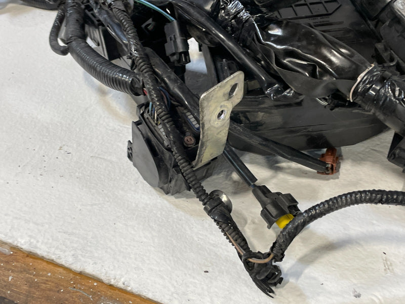 Load image into Gallery viewer, 2017 - 2019 INFINITI Q50 ENGINE ROOM BAY WIRE WIRING HARNESS 3.0L # 100441
