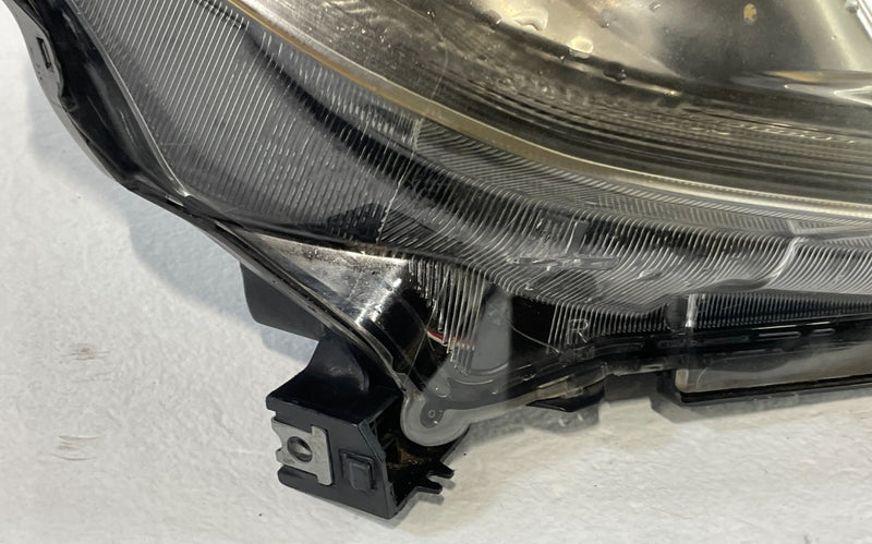 Load image into Gallery viewer, 2016-2019 HONDA CIVIC RIGHT PASSENGER HALOGEN HEADLIGHT HEADLAMP # IG16-HDS1073