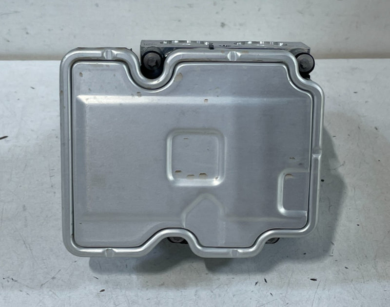 Load image into Gallery viewer, 21-24 TOYOTA CAMRY FWD ABS ANTI LOCK BRAKE PUMP CONTROL MODULE UNIT 2.5L # 99430