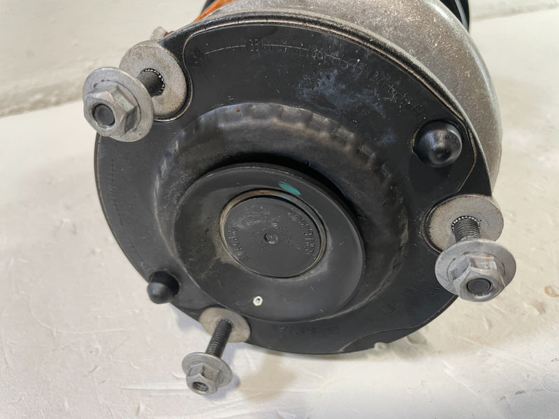 Load image into Gallery viewer, 2020-2025 CADILLAC CT5 RWD FRONT RIGHT SIDE SHOCK STRUT ABSORBER 2.0L # 104995