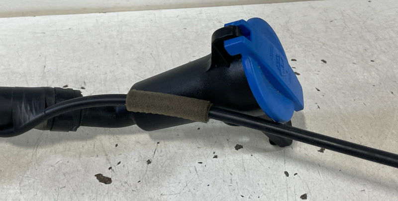 Load image into Gallery viewer, 21-25 GENESIS G70 WINDSHIELD WIPER WASHER RESERVOIR TANK FILLER NECK TUBE 101011