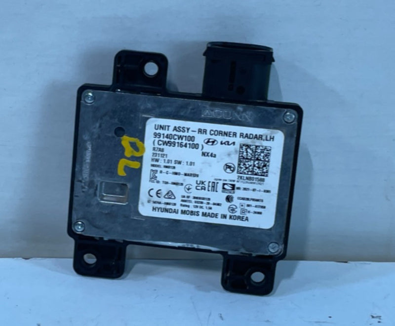 Load image into Gallery viewer, 2024 HYUNDAI TUCSON REAR LEFT DRIVER SIDE BLIND SPOT RADAR MODULE SENSOR #103242