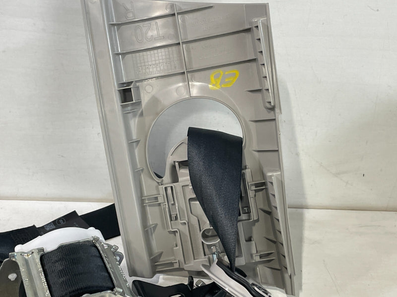 Load image into Gallery viewer, 2022-2025 HONDA CIVIC FRONT RIGHT SIDE SEAT BELT RETRACTOR W/ TENSIONER # 92794