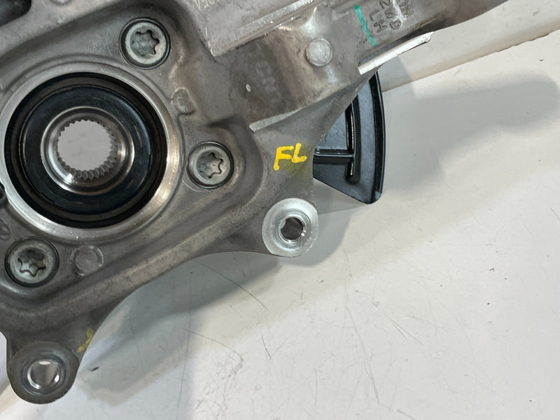 Load image into Gallery viewer, 2020-25 HYUNDAI PALISADE FWD FRONT LEFT SPINDLE KNUCKLE W/ BEARING HUB # 102260