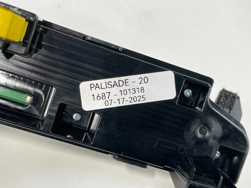 Load image into Gallery viewer, 2020 - 2022 HYUNDAI PALISADE DASH DASHBOARD RADIO CONTROL MULTI SWITCH # 101318