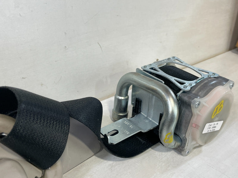 Load image into Gallery viewer, 2016 - 2021 HONDA CIVIC FRONT RIGHT PASSENGER SIDE SEAT BELT RETRACTOR # 89804