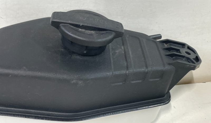 Load image into Gallery viewer, 19-25 HYUNDAI PALISADE RADIATOR COOLANT RESERVOIR RECOVERY TANK BOTTLE # 103335