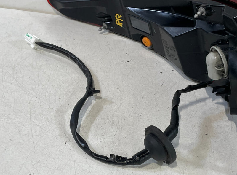 Load image into Gallery viewer, 2017-2023 INFINITI Q50 RIGHT SIDE TAIL LIGHT LAMP QUARTER PANEL MOUNTED # 97875