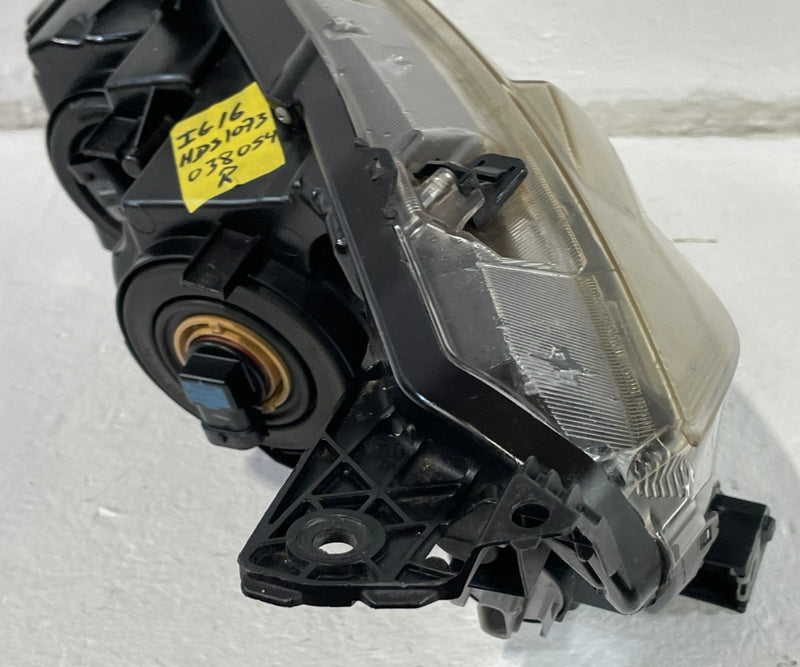 Load image into Gallery viewer, 2016-2019 HONDA CIVIC RIGHT PASSENGER HALOGEN HEADLIGHT HEADLAMP # IG16-HDS1073