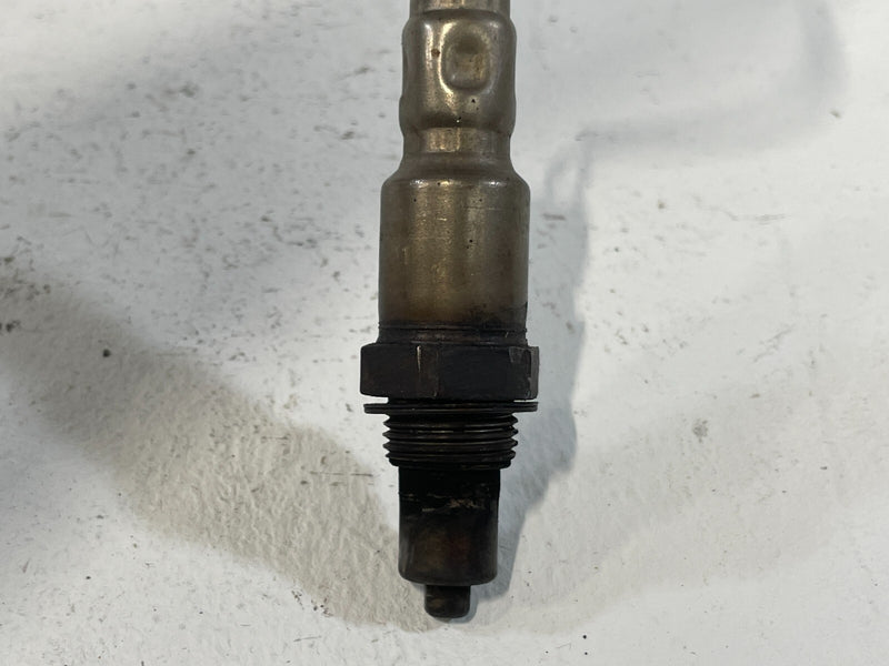 Load image into Gallery viewer, 2016-2020 INFINITI Q50 Q60 LOWER O2 OXYGEN LAMBADA SENSOR DOWNSTREAM OEM # 86523