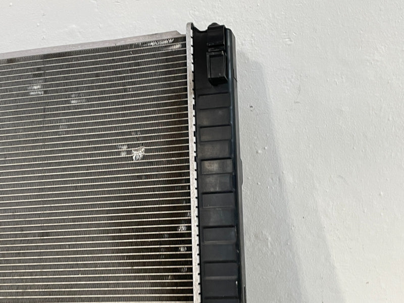 Load image into Gallery viewer, 08 - 17 INFINITI FX35 EX35 QX70 RADIATOR ASSEMBLY AUTOMATIC TRANSMISSION # 97309