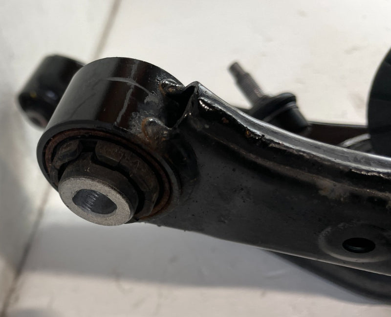 Load image into Gallery viewer, 2023-2025 HYUNDAI PALISADE FWD REAR LEFT SUSPENSION KNEE ASSEMBLY 3.8L # 105200