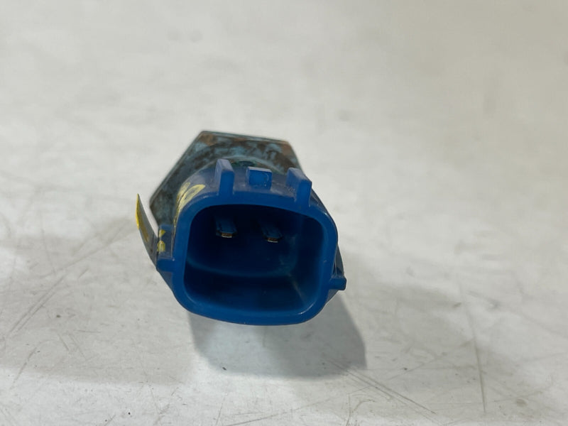 Load image into Gallery viewer, 2016-2019 INFINITI Q50, 17-19 Q60 ENGINE COOLANT TEMPERATURE SENSOR 3.0L # 94810
