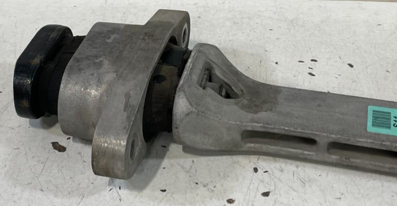 Load image into Gallery viewer, 19-25 HYUNDAI SANTA FE PALISADE ENGINE MOTOR MOUNT TORQUE ARM ROLL ROD # 100850