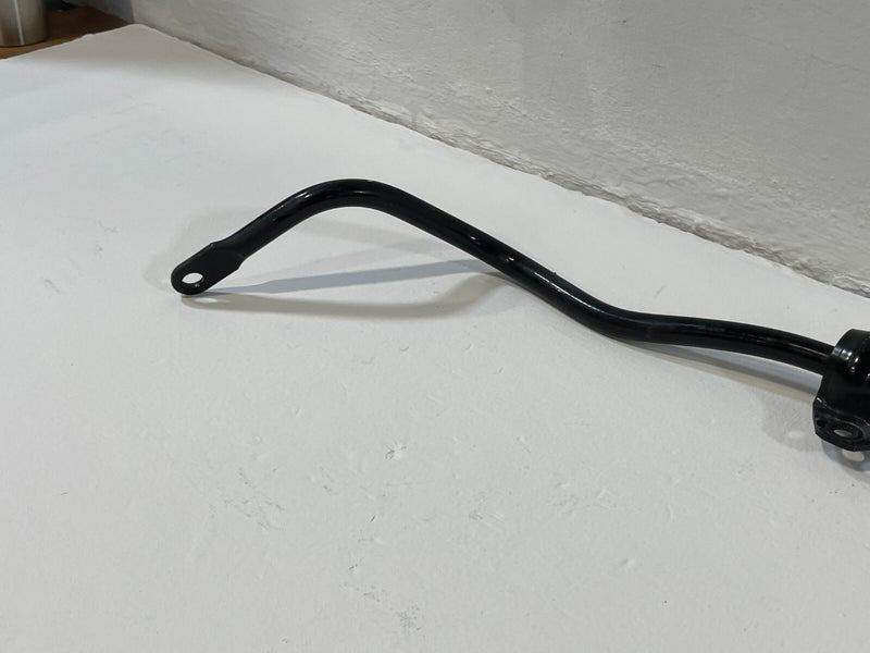 Load image into Gallery viewer, 2019 - 2025 GENESIS G70 RWD REAR SUSPENSION STABILIZER SWAY BAR ROD # 96802