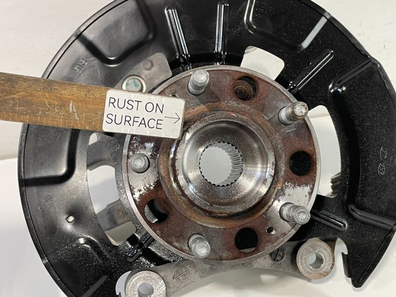 Load image into Gallery viewer, 21-23 HYUNDAI SANTA FE AWD REAR RIGHT SIDE SPINDLE KNUCKLE W/ BEARING HUB 101486