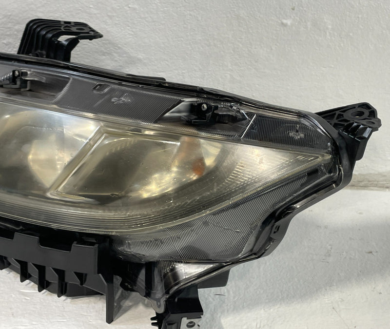 Load image into Gallery viewer, 2016-2019 HONDA CIVIC LEFT DRIVER SIDE HALOGEN HEADLIGHT HEADLAMP # IG11-HDS1074
