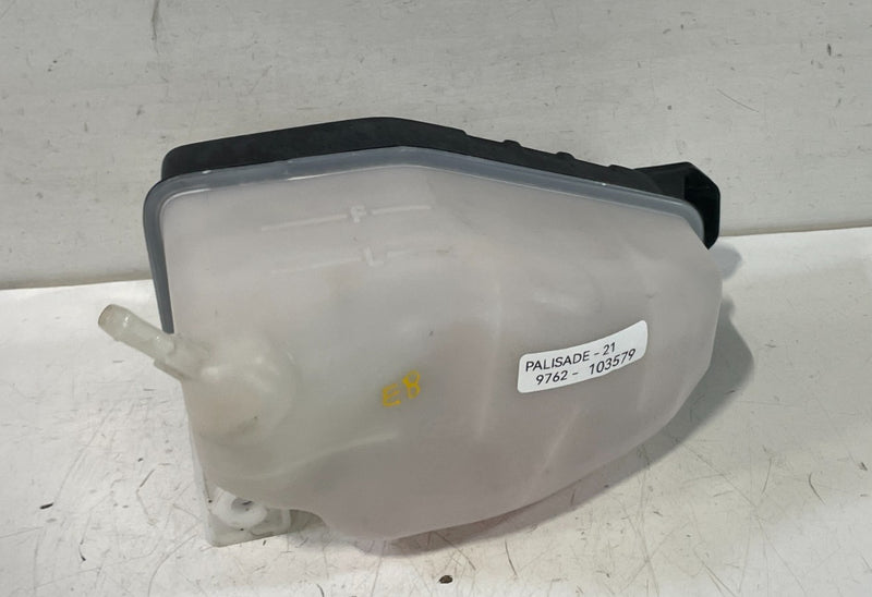 Load image into Gallery viewer, 19-25 HYUNDAI PALISADE RADIATOR COOLANT RESERVOIR RECOVERY TANK BOTTLE # 103579