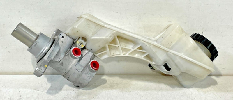 Load image into Gallery viewer, 2019-2025 INFINITI QX50 QX55 BRAKE MASTER CYLINDER RESERVOIR BOOSTER 2.0L #97674