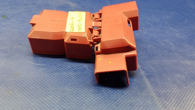 Load image into Gallery viewer, 2017-2020 INFINITI Q60 POSITIVE BATTERY TERMINAL COVER 24345-4GC0A 3.0L # 76000