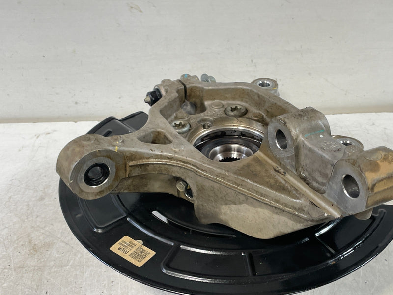 Load image into Gallery viewer, 2020-25 HYUNDAI PALISADE FWD FRONT RIGHT SPINDLE KNUCKLE W/ BEARING HUB # 101352