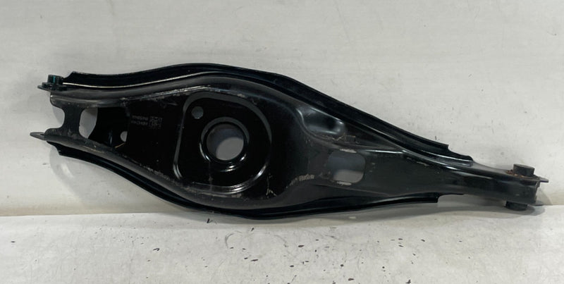 Load image into Gallery viewer, 23-25 HONDA HR-V FWD REAR RIGHT PASSENGER SIDE LOWER SPRING CONTROL ARM # 100746