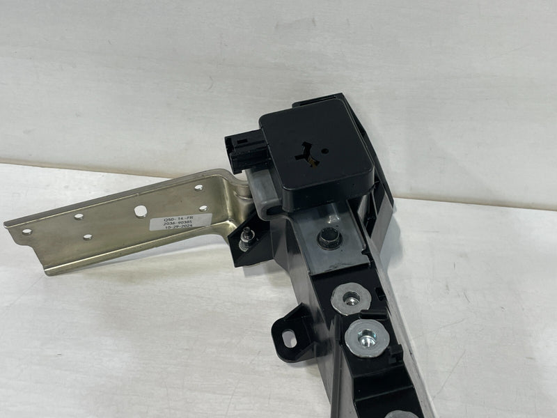 Load image into Gallery viewer, 14-23 INFINITI Q50 Q60 RIGHT RADIATOR CORE SUPPORT FENDER MOUNTING BRACKET 90385