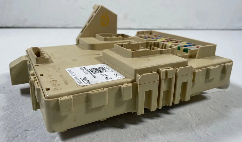 Load image into Gallery viewer, 2021-2023 HYUNDAI SANTA FE DASH DASHBOARD FUSE RELAY JUNCTION BOX BLOCK # 107933