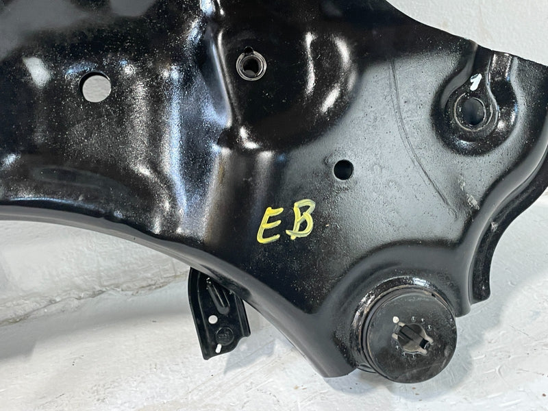 Load image into Gallery viewer, 20-25 HYUNDAI PALISADE FWD FRONT SUSPENSION SUBFRAME CROSSMEMBER CRADLE # 101399