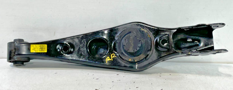 Load image into Gallery viewer, 2020-2025 HYUNDAI PALISADE REAR RIGHT SIDE LOWER CONTROL ARM SPRING PERCH 100882