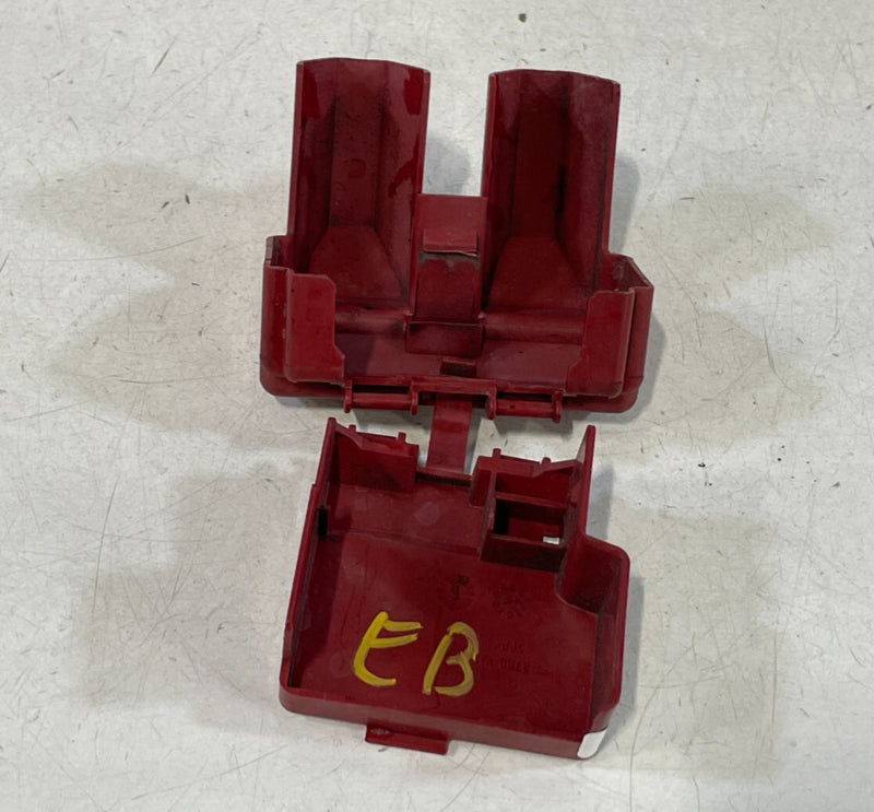 Load image into Gallery viewer, 19-25 INFINITI QX50 QX55 POSITIVE BATTERY TERMINAL COVER 2.0L 24345-5NA0A #97671