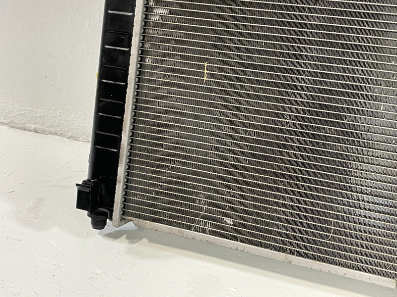 Load image into Gallery viewer, 08 - 17 INFINITI FX35 EX35 QX70 RADIATOR ASSEMBLY AUTOMATIC TRANSMISSION # 97308