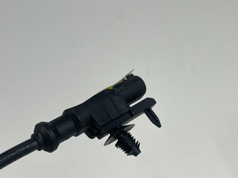Load image into Gallery viewer, 11-15 INFINITI G25 G37 Q40 Q60 FRONT LEFT/RIGHT ABS WHEEL SPEED SENSOR # 88119ZZ