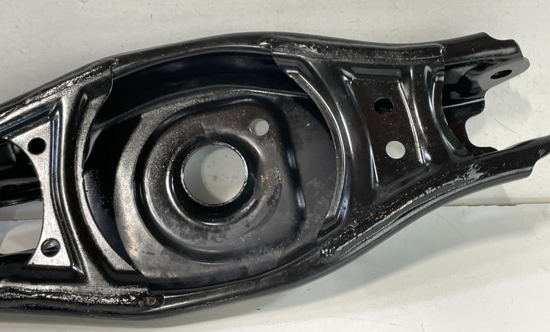 Load image into Gallery viewer, 23-25 HONDA HR-V FWD REAR RIGHT PASSENGER SIDE LOWER SPRING CONTROL ARM # 101724