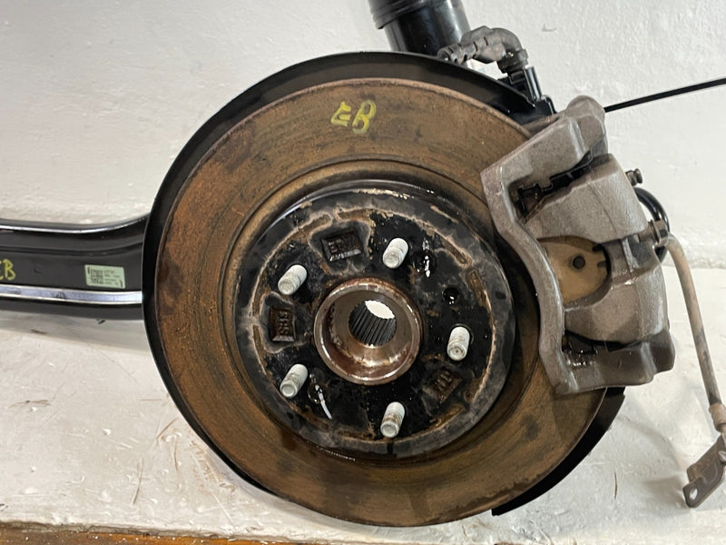 Load image into Gallery viewer, 2023-2025 HYUNDAI PALISADE AWD REAR LEFT SUSPENSION KNEE ASSEMBLY 3.8L # 103396
